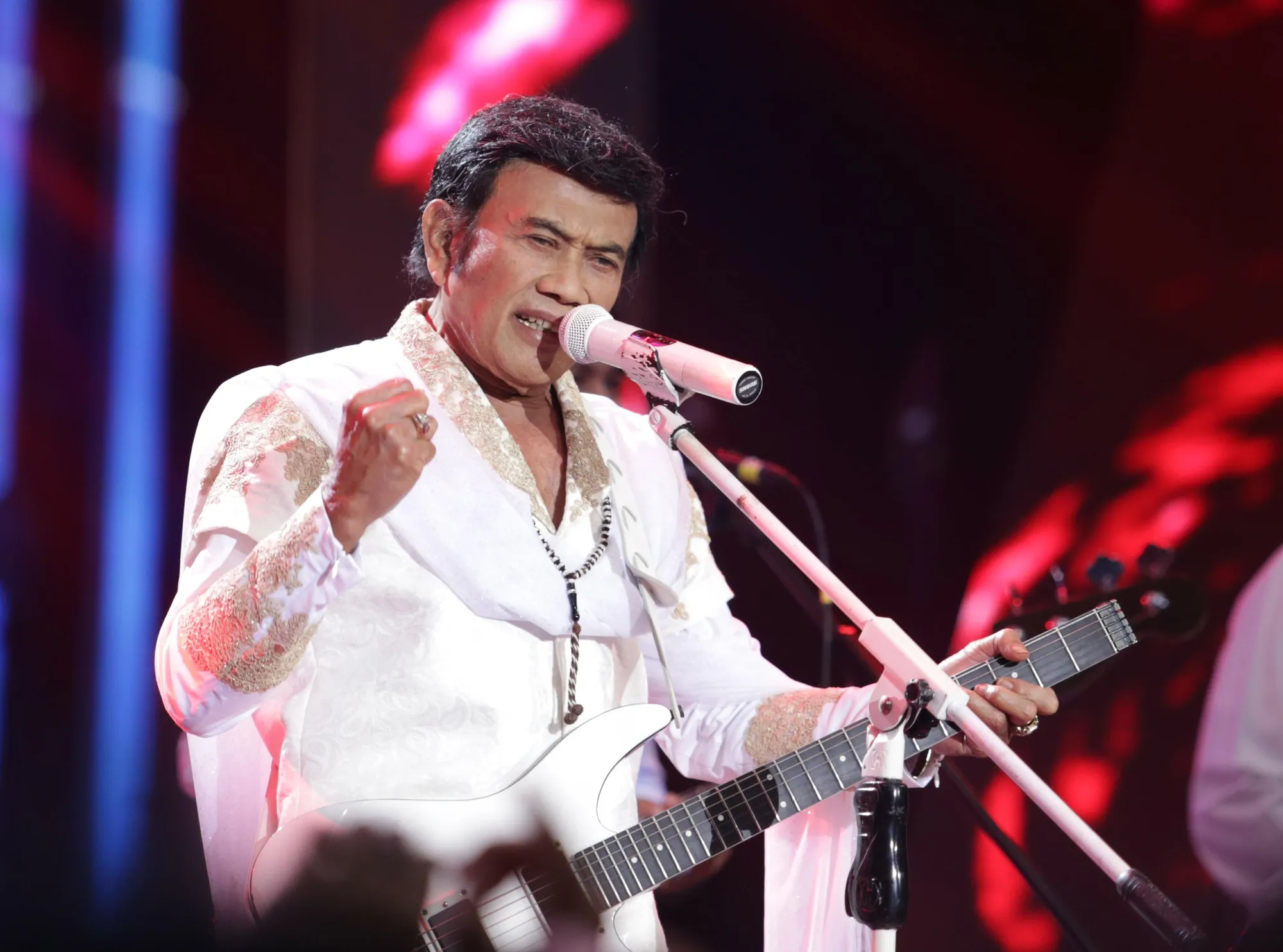 R dan H dari Rhoma Irama sebenarnya adalah gelar ©KapanLagi.com/Agus Apriyanto