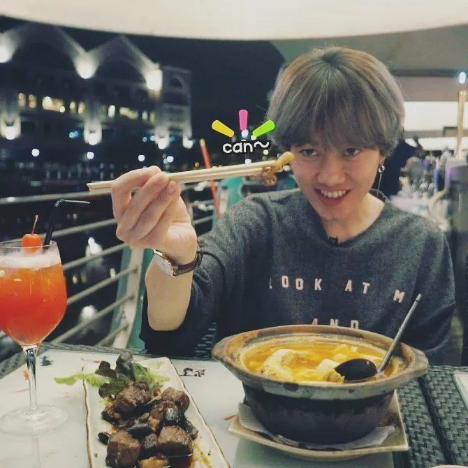 Kecil-kecil gini, Ria makannya banyak banget! © instagram.com/riasukmawijaya