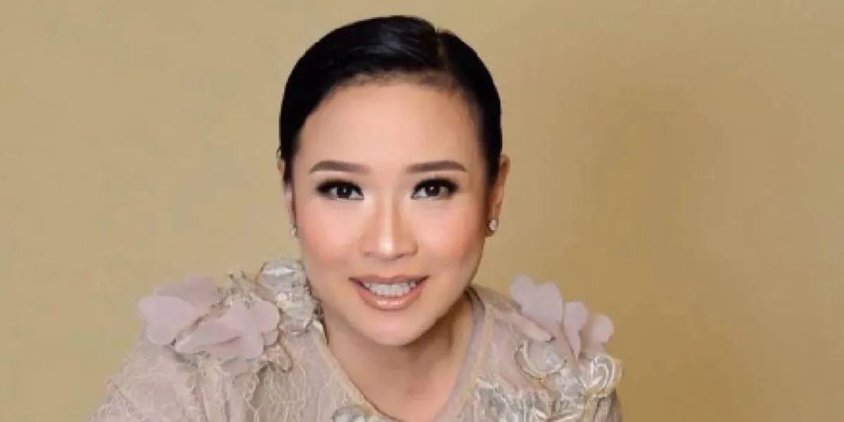 Ria Prawiro ft. Vina Panduwinata - KAMU UNTUK AKU