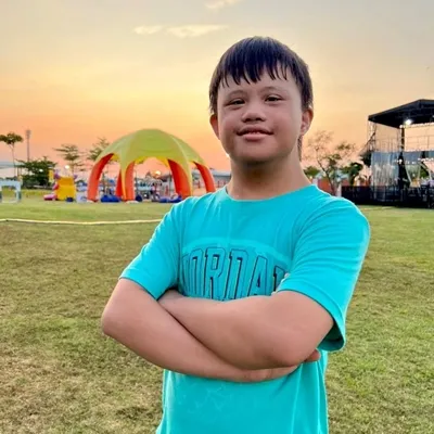 Ridho Khaliq Jadi Aktor Muda Down Syndrome Pertama Jadi Pemeran Utama di Film TANAH RUNTUH