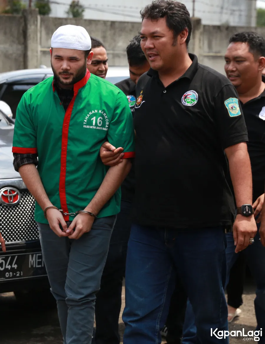 Ridho Rhoma diserahkan ke RSKO. © KapanLagi.com/Bayu Herdianto