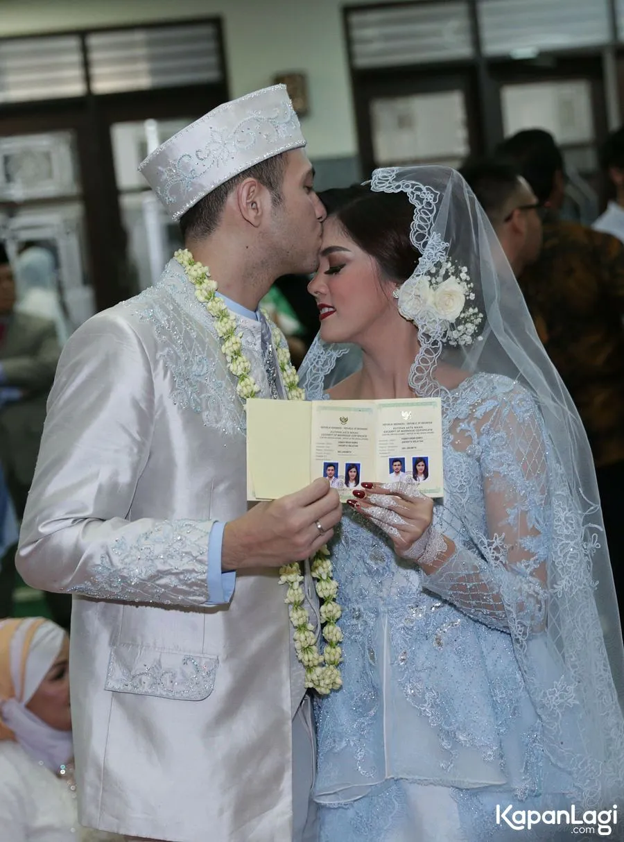 Rifky Balweel resmi menikah dengan Biby Alraen. cr: KapanLagi.com/Agus Apriyanto