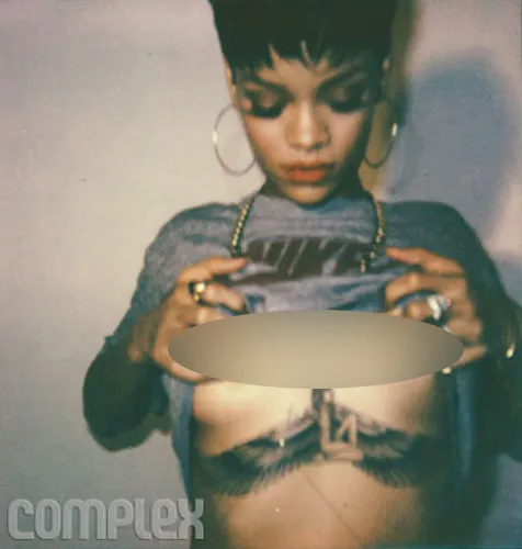 Rihanna @ complex.com