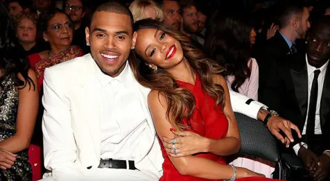 Chris Brown dan Rihanna di Grammy Awards 2013 ©cbs.com