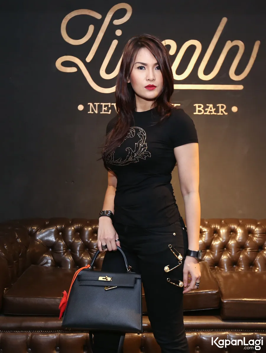 Rina Herkiamto terpilih sebagai brand ambassador. ŠKapanLagi.com/Budy Santoso