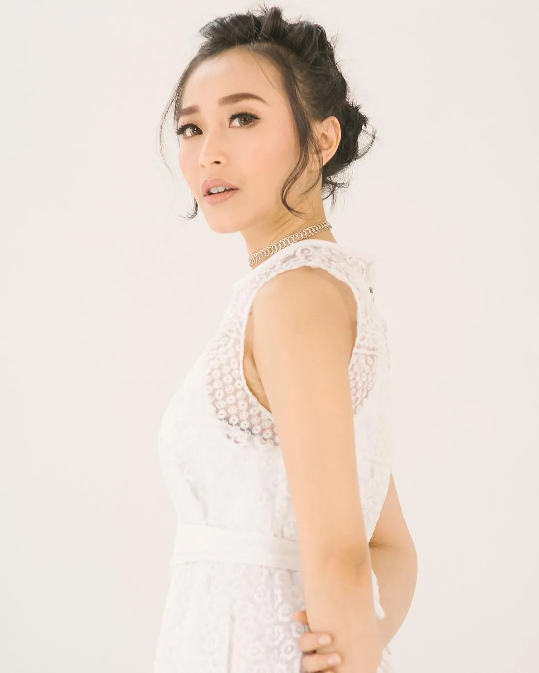 Bumil cantik yang nggak mual dan ngidam © instagram.com/rinni_w