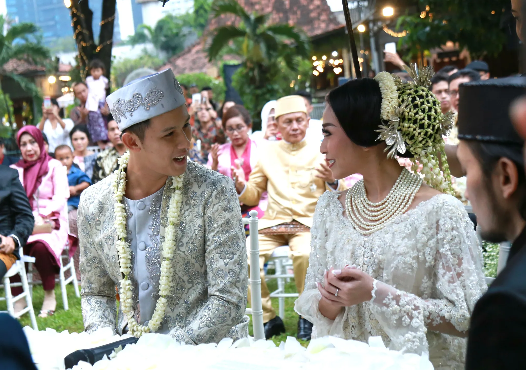 Rinni Wulandari & Jevin Julian © Kapanlagi/Agus Apriyanto