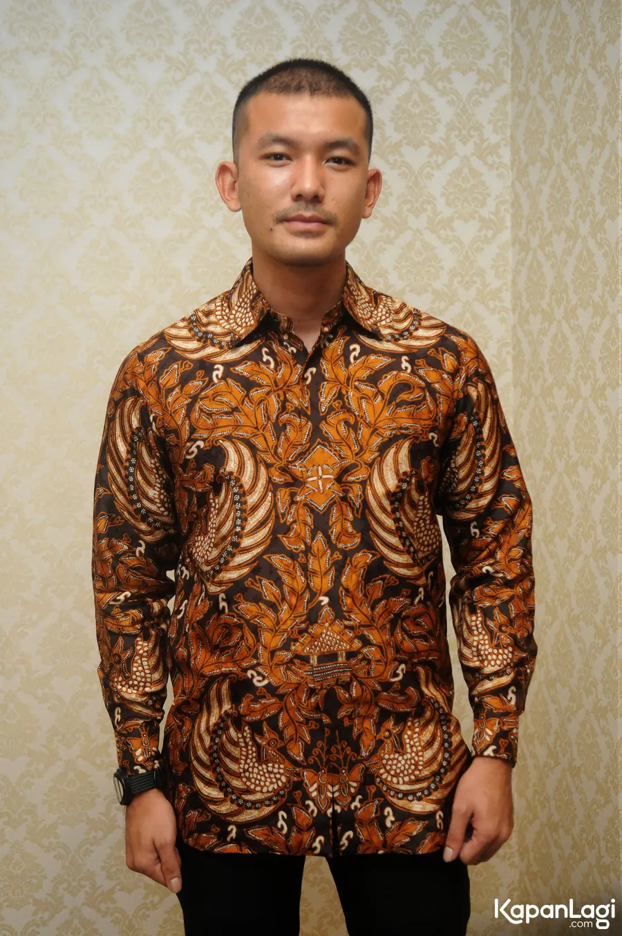 Rio Dewanto bersiap untuk jalani lebaran di Bali. ©KapanLagi.com/Bayu Herdianto