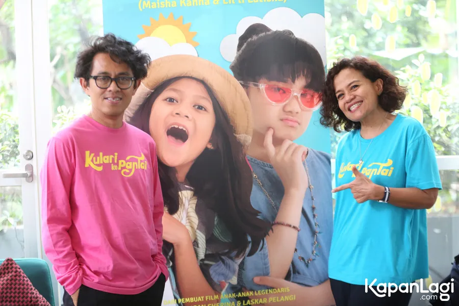 Mira Lesmana beri bocoran proyek film terbaru berjudul KULARI KE PANTAI bersama sutradara Riri Riza. (Credit: Kapanlagi.com/Budy Santoso)