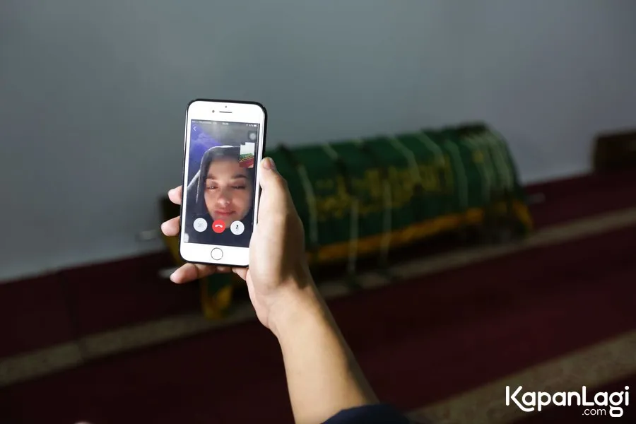 Ririn Ekawati mencoba ikhlas atas kepergian sang suami. ©KapanLagi.com/Budy Santoso