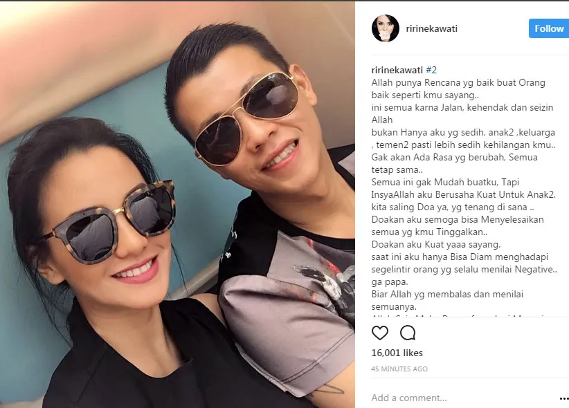 Ririn Ekawati meminta dikuatkan atas kepergian suami. © Instagram/ ririnekawati