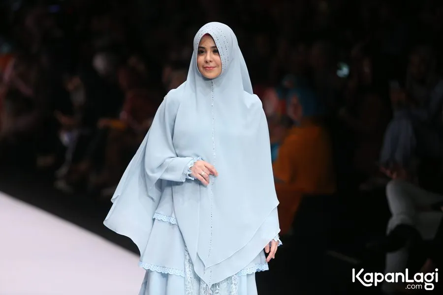 Risty Tagor ajarkan agama lewat kebiasaan baik dari kecil pada anak © KapanLagi.com®/Agus Apriyanto