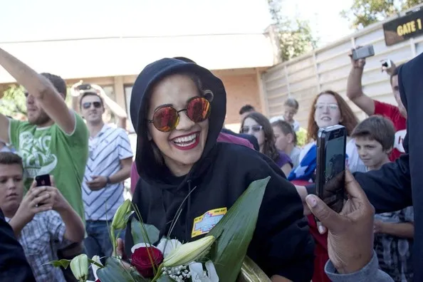 Padahal biasanya Rita baik, lho! @www.zimbio.com