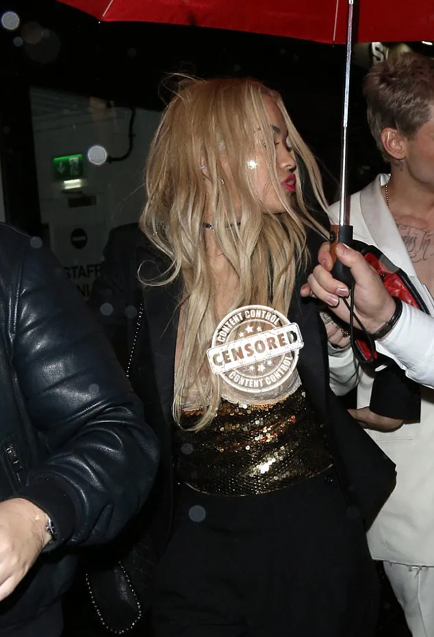 Rita alami nip slip © FameFlynet.com