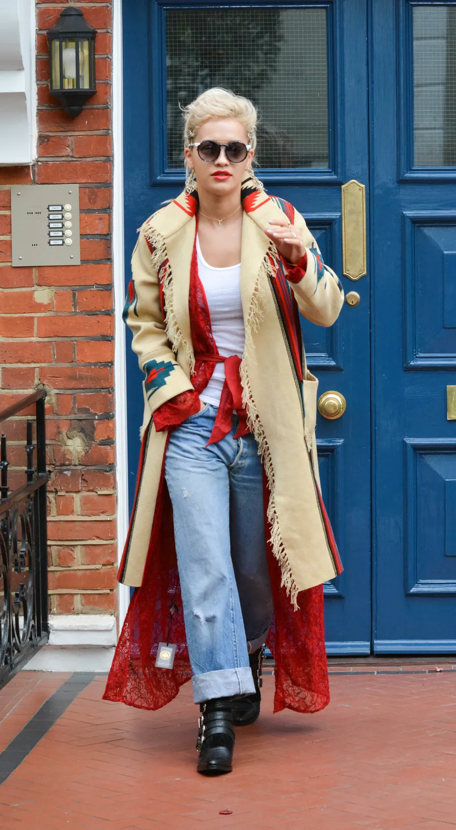 Rita ora mengaku mendapat banyak tawaran film. ©Splash