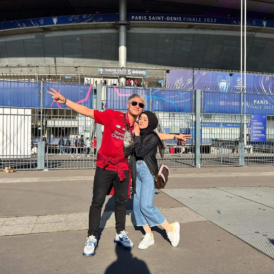 Lesti & Billar batal naik haji tahun ini - Credit: instagram.com/rizkybillar