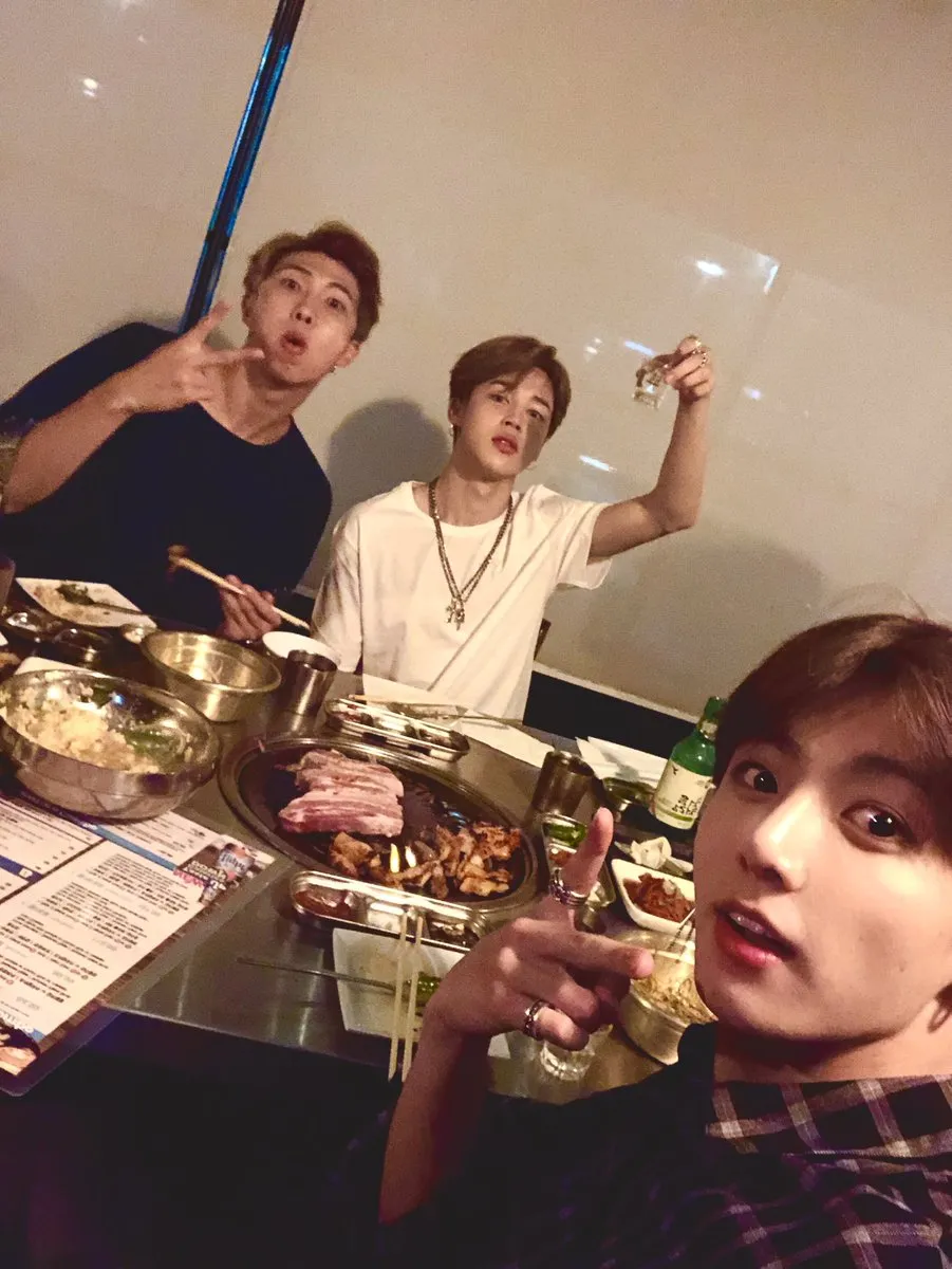 © twitter.com/bts_twt