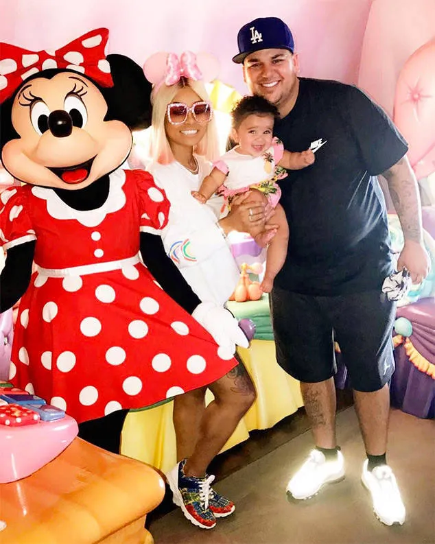 Aksi Rob di Instagram dan Twitter bikin malu keluarga Kardashian © instagram.com/blacchyna