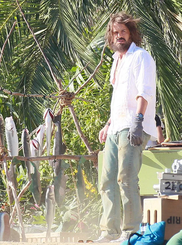 Rob nyaris tak bisa dikenali © dailymail.co.uk