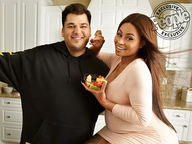 Deg-degan sambut anak pertama, Rob dan Chyna malah tak saling sapa/©people.com