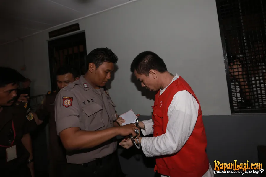 Robby Abbas jalani sidang pertama ® KapanLagi.com®/Budy Santoso