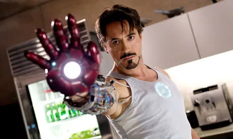 akting Robert Downey sebagai Iron Man