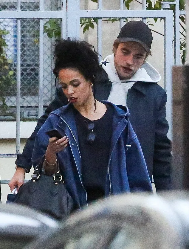 Robert dan FKA Twigs @ istimewa