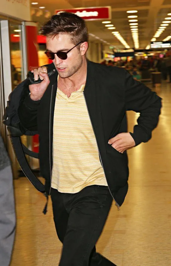 Robert Pattinson @ entertainmentwise.com