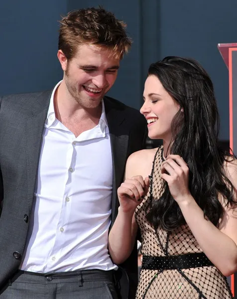 Robert Pattinson dan Kristen Stewart @ imnotobsessed.com