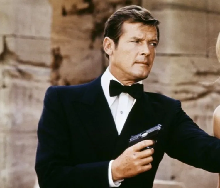 Roger Moore © Wikipedia