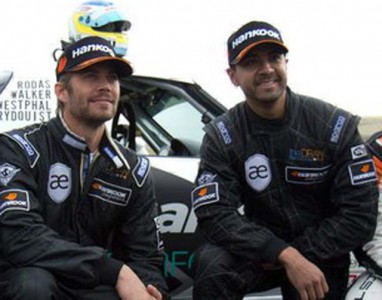 paul walker meninggal di samping mantan racer roger rodas