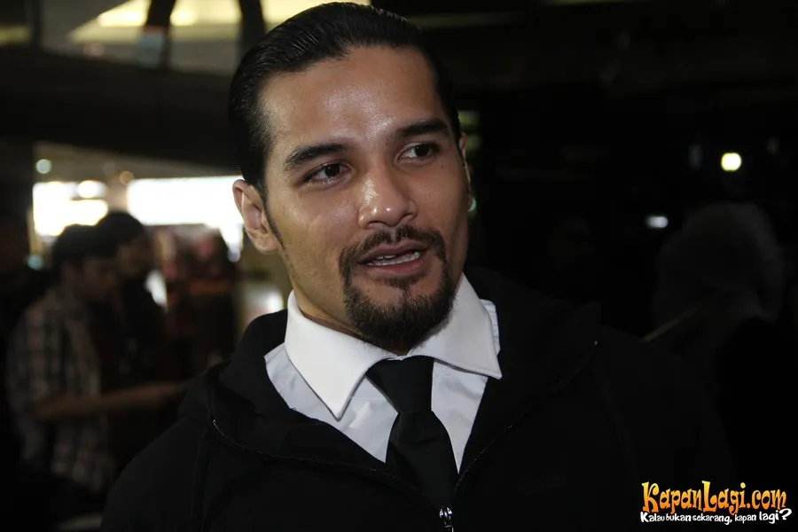 Romy ingin menerapkan komunikasi yang baik kepada istri dan anak-anaknya