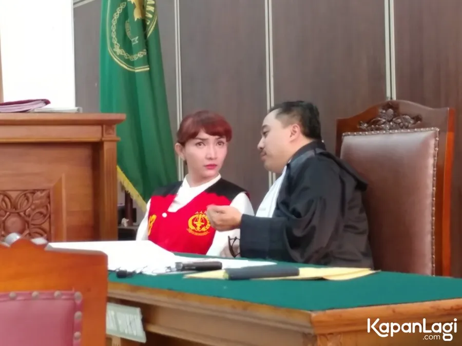 Roro Fitria terjerat kasus kepemilikan narkoba © Kapanlagi.com/Akbar Prabowo Triyuwono
