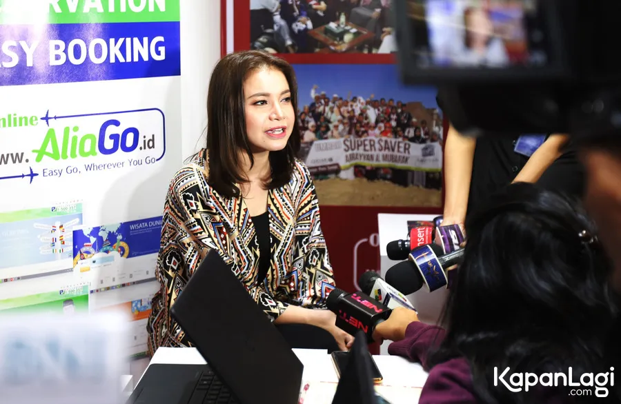 Rossa rekam Body Speak di LA/©KapanLagi.com®/Budy Santoso