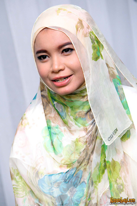 Pakai Jilbab Rossa Disamakan Seperti Siti Nurhaliza 