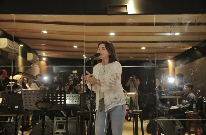 Rossa latihan untuk konser tahun baru © KapanLagi.com/Bayu Herdianto