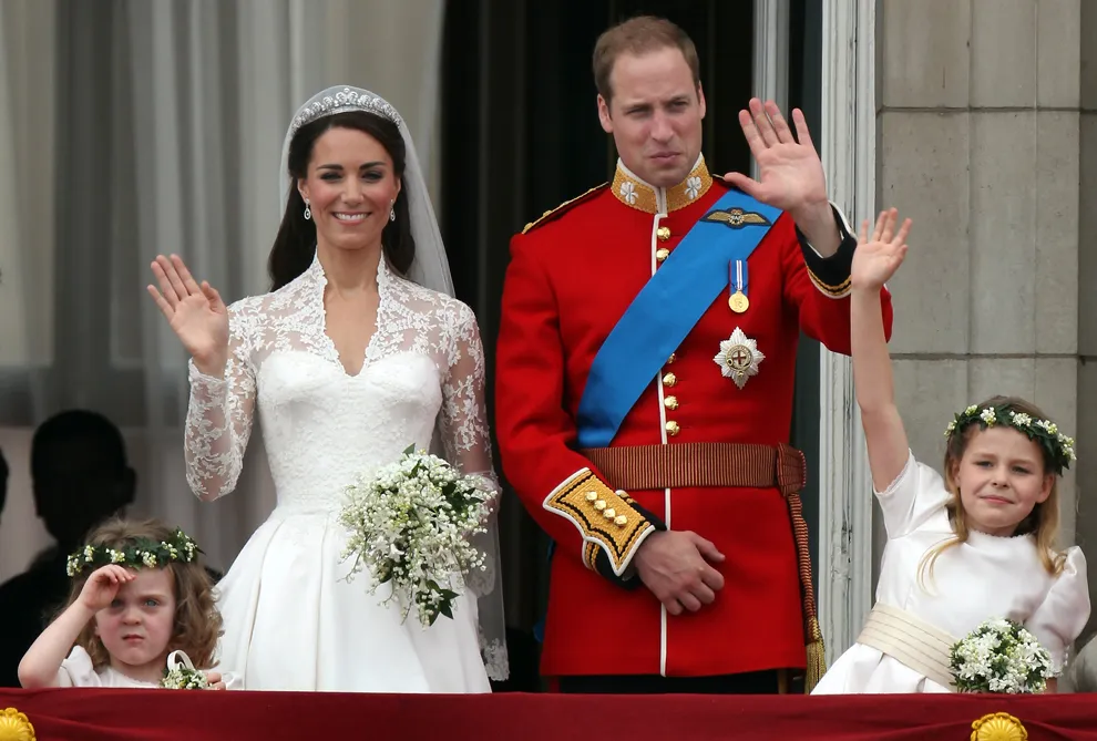 Happy anniversary Kate & William! ;) ©AFP