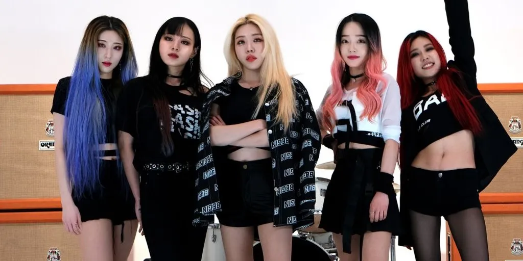 Rolling Quartz - Azalea