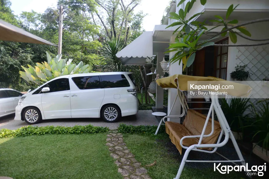 Salah stau mobil Raffi © KapanLagi.com®/Bayu Herdianto