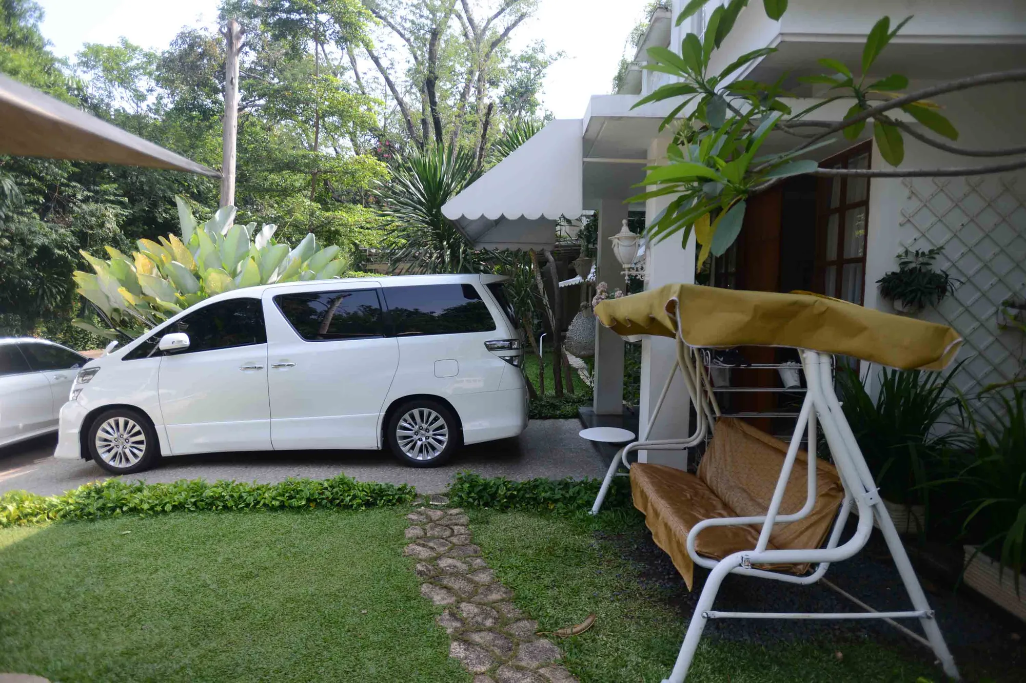 Rumah Raffi Ahmad (credit: Kapanlagicom/Bayu Herdianto)