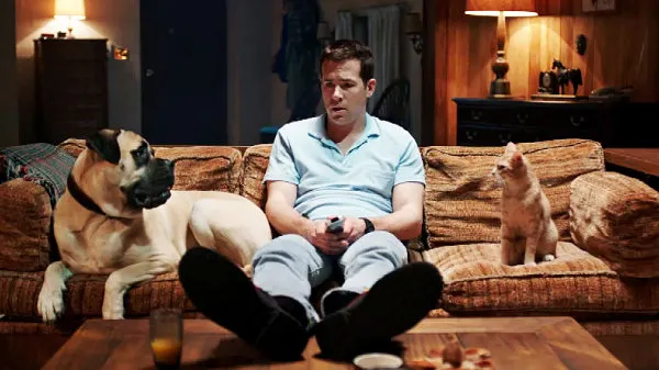 Ryan Reynolds dalam THE VOICES © aceshowbiz.com