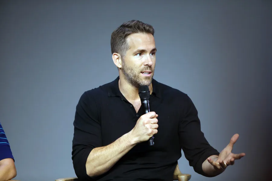 Ryan Reynolds diminta untuk kembali berperan sebagai Wide Wilson © Splashnews.com