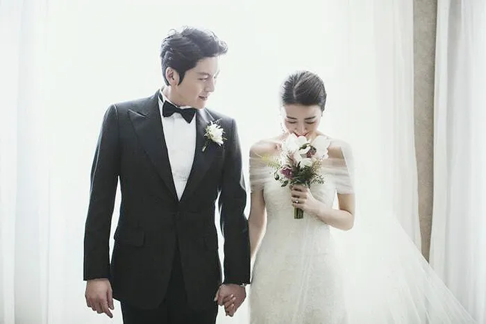 Ryu Soo Young dan Park Ha Sun menikah Januari 2017. ©dramafever.com