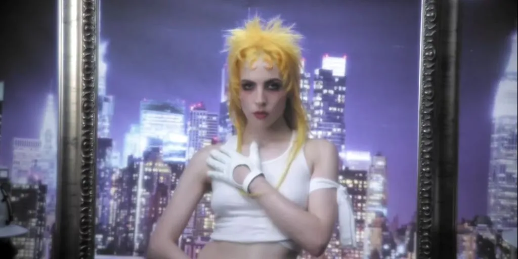 Dorian Electra - Idolize
