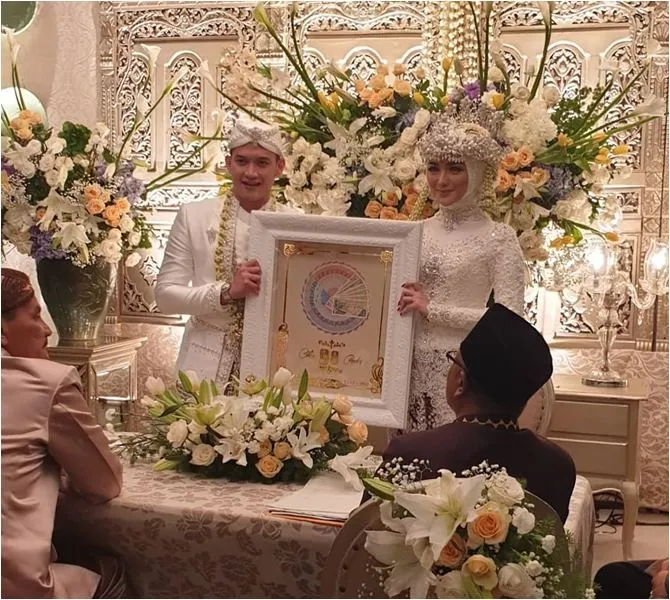 credit: instagram @rezkyadhitya.update