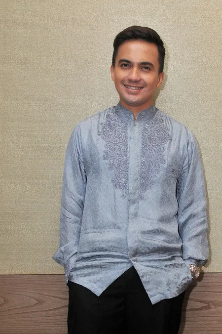 Merasa ilmunya belum cukup dan banyak yang lebih mumpuni, Sahrul menolak permintaan untuk memberikan ceramah. ©KapanLagi.com®/Bambang E Ros