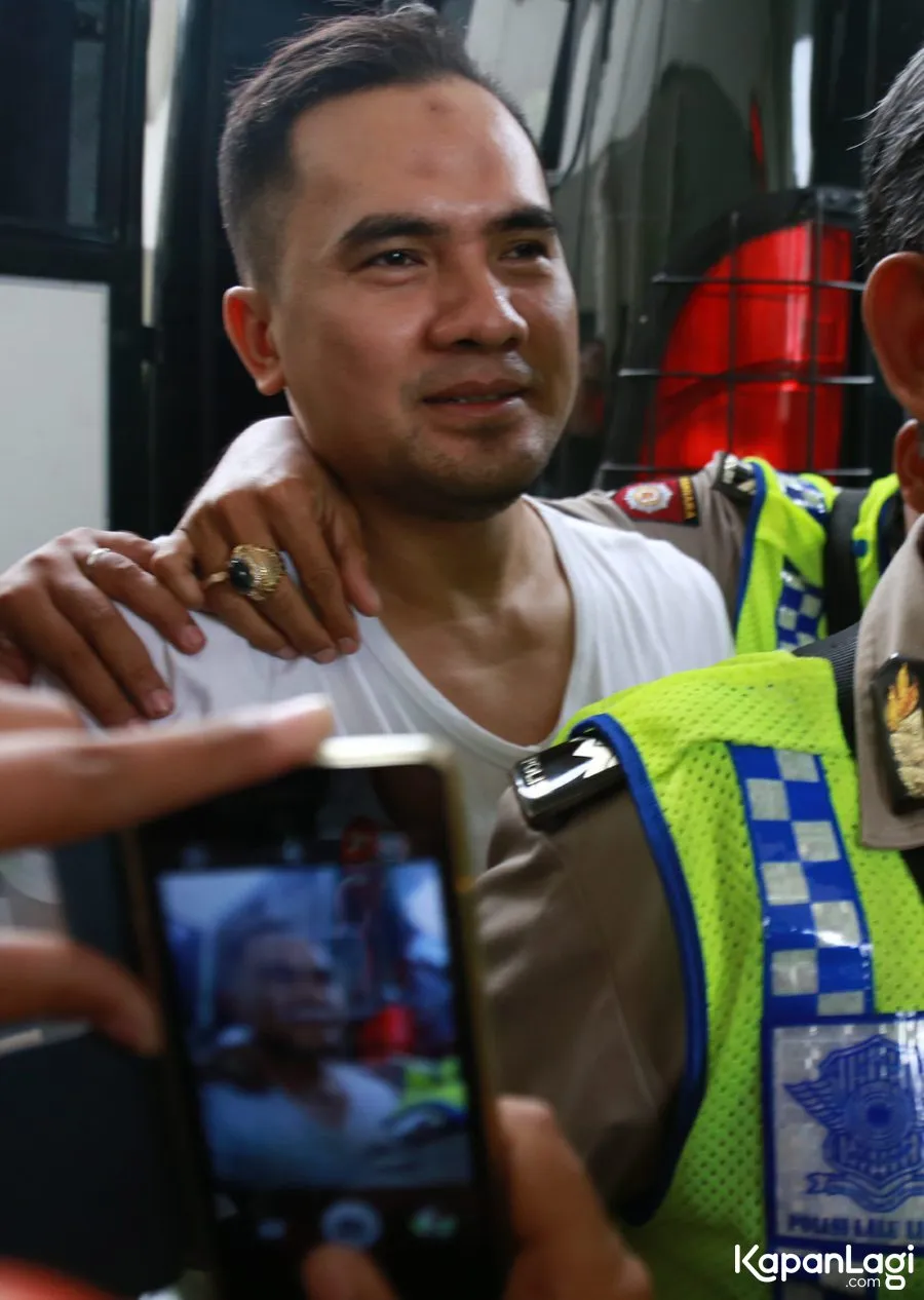 Saipul Jamiel mengaku sedih sekaligus tak percaya setelah mendapatkan kabar Jupe meninggal © KapanLagi.com®/Agus Apriyanto