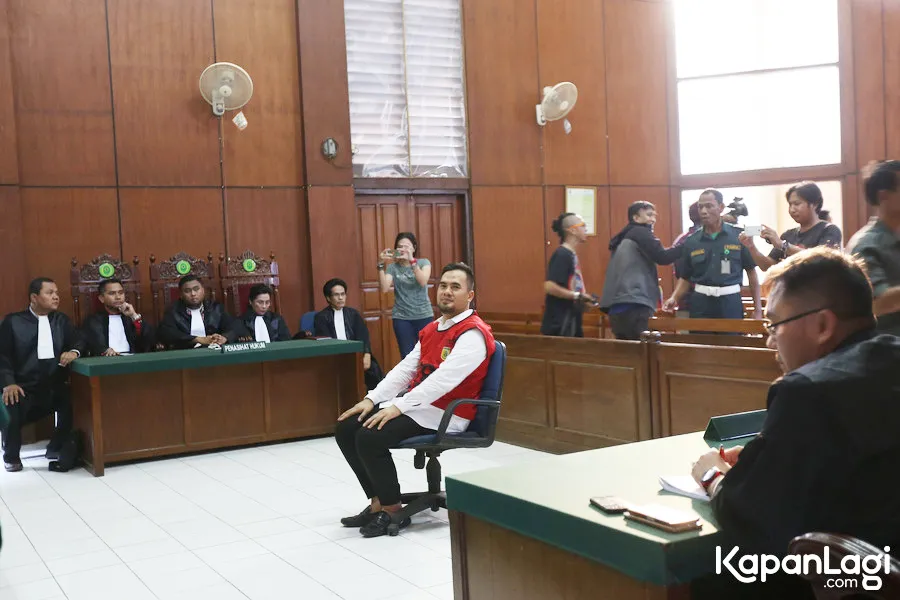 Jumat, Ipul akan bacakan pledoi/©KapanLagi.com®/Budy Santoso