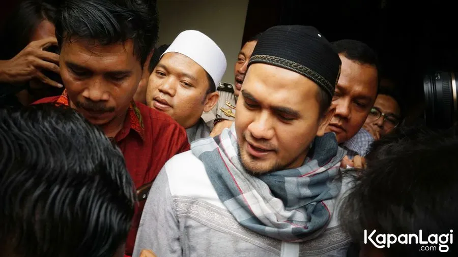 Mantan mertua tak percaya Ipul lakukan pelecehan/©KapanLagi.com®/Agus Apriyanto