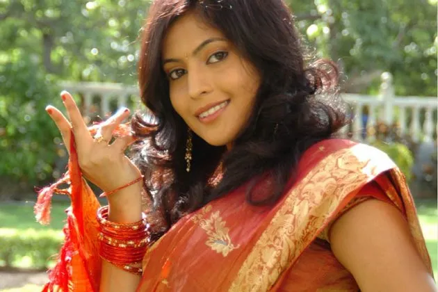 Saira Bhanu, terjerat prostitusi meski sudah tenar jadi aktris ©News18.com